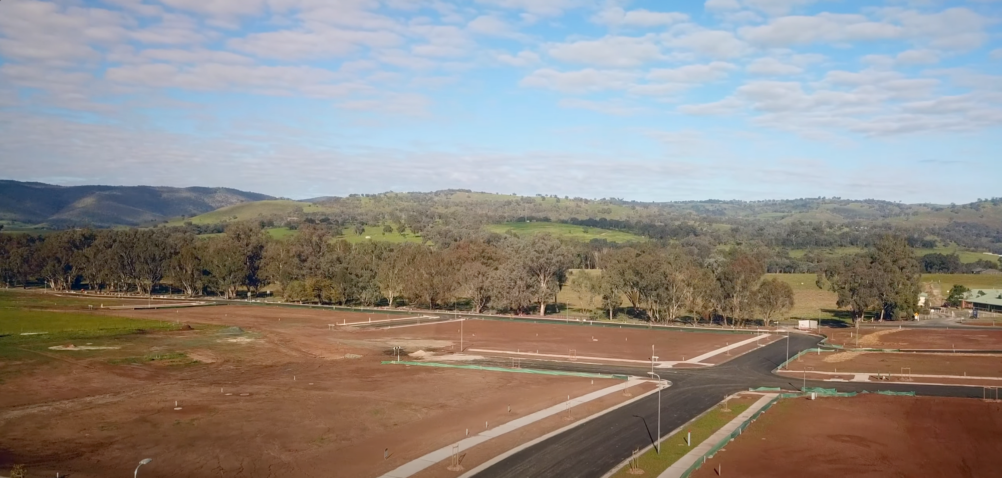 Leneva Views